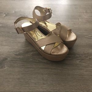 Shoes platform Offers Welcome 